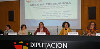 La Diputación de Cáceres estudia ampliar el servicio de teleasistencia a personas de cualquier edad en situación vulnerable