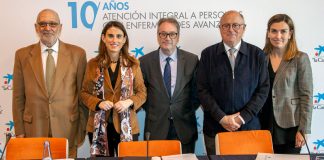 El programa para la atención integral a personas con enfermedades avanzadas de La Caixa celebra en Extremadura su primera década