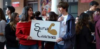 Arkano rapea por los recreos inclusivos del Colegio Salesianos de Madrid