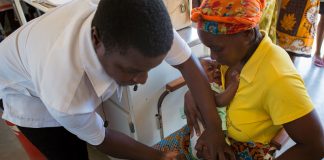 La Alianza para la vacunación infantil de La Caixa llega a más de cinco millones de niños en África y Latinoamérica