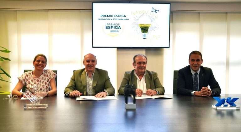 Caja Rural de Extremadura y la Cámara de Comercio de Badajoz impulsarán unos premios de Innovación y Sostenibilidad