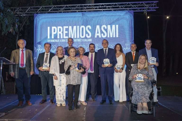 La Fundación ASMI entrega la primera edición de sus galardones, en memoria de su fundador, Esdras Martínez Sevillano