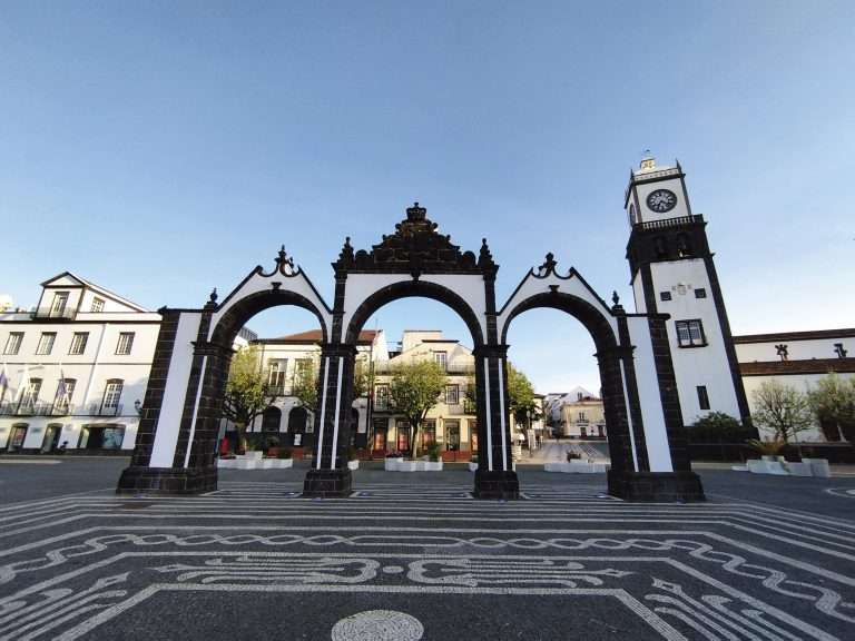 ‘Portas da cidade’ de Ponta Delgada